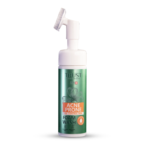 فوم شستشوی صورت مناسب پوست مختلط تا چرب